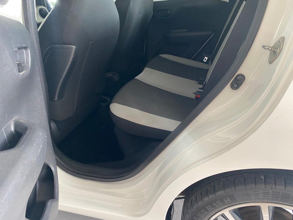 Toyota Aygo 1,0 VVT-i x-change 5d