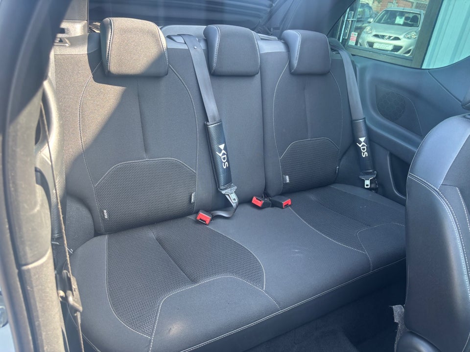 Citroën DS3 1,2 PureTech 82 Style Cabrio 2d