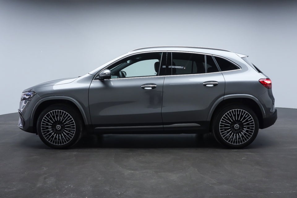 Mercedes EQA350 AMG Premium 4Matic 5d