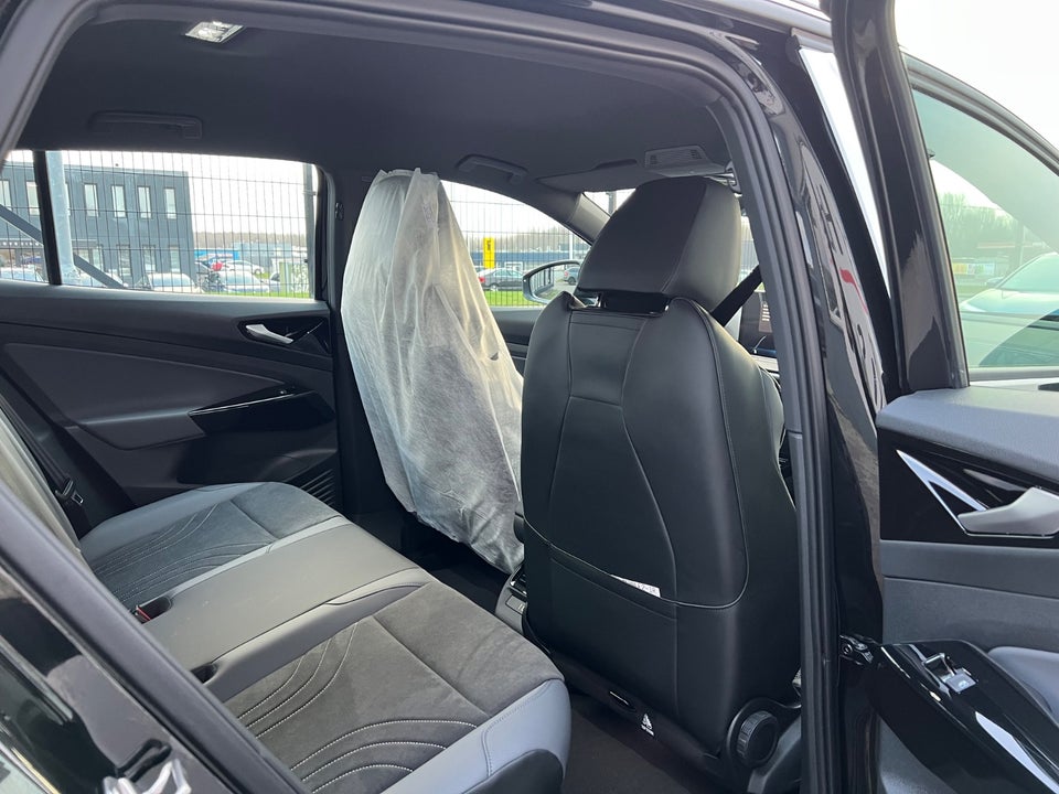 VW ID.4 77 Pro Style+ 5d