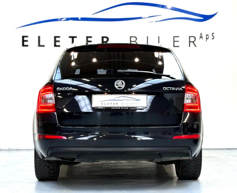 Skoda Octavia 1,6 TDi 110 Style Combi DSG 5d