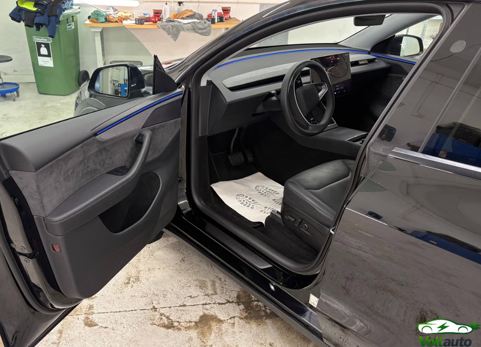 Tesla Model Y Premium Long Range AWD 5d