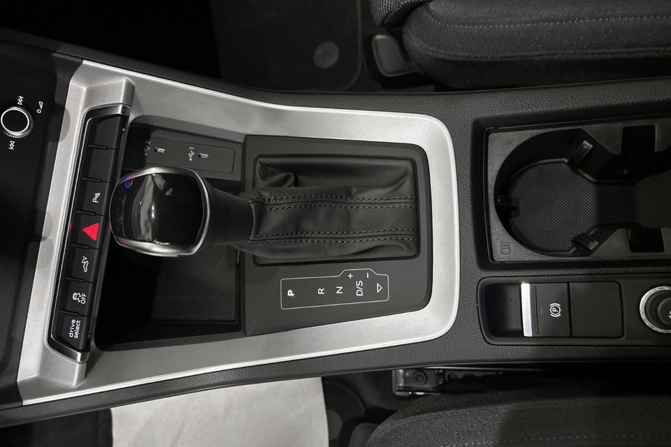 Audi Q3 45 TFSi e Attitude plus S-tr. 5d