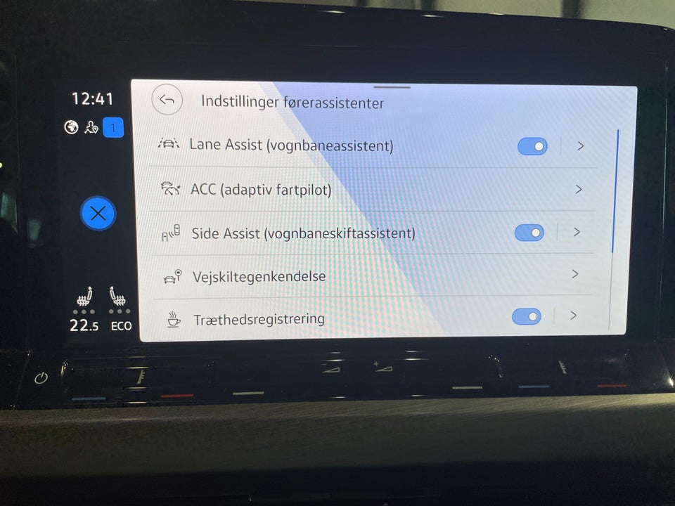 VW Golf VIII 1,4 eHybrid DSG 5d