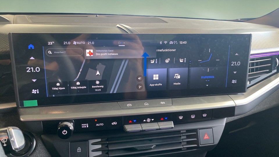 Opel Grandland-e 73 GS Sky 5d