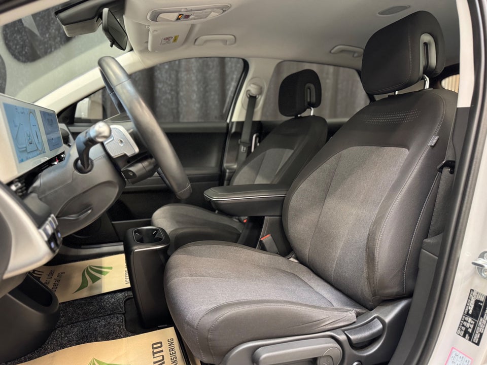 Hyundai Ioniq 5 77 Essential AWD 5d