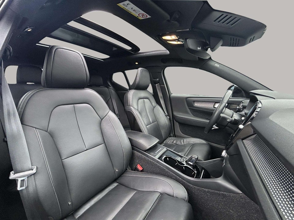 Volvo XC40 P8 ReCharge Twin R-Design 5d