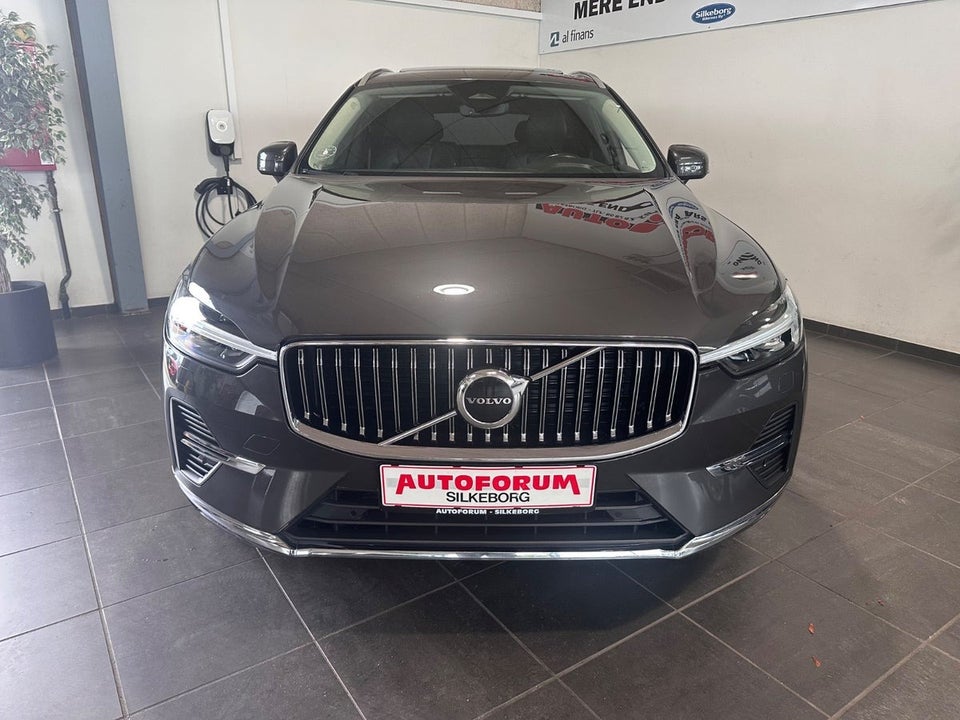 Volvo XC60 2,0 T8 ReCharge Inscription aut. AWD 5d