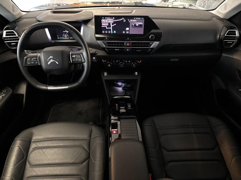 Citroën ë-C4 X 50 Shine 4d