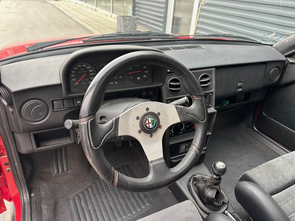 Alfa Romeo 33 1,7 16V S 5d