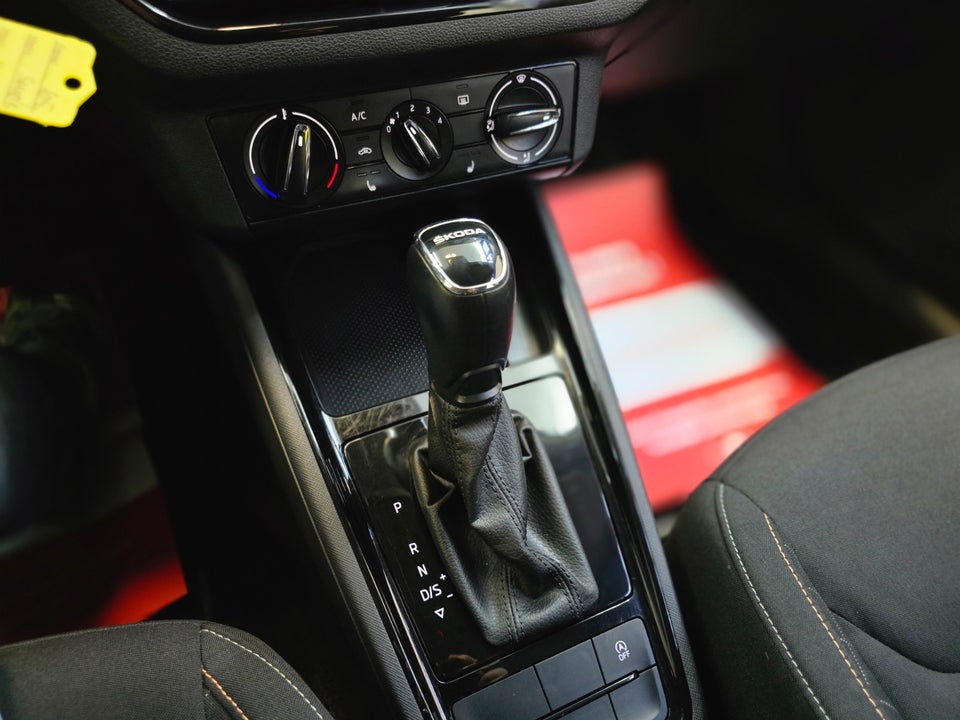 Skoda Kamiq 1,6 TDi 115 Ambition DSG 5d