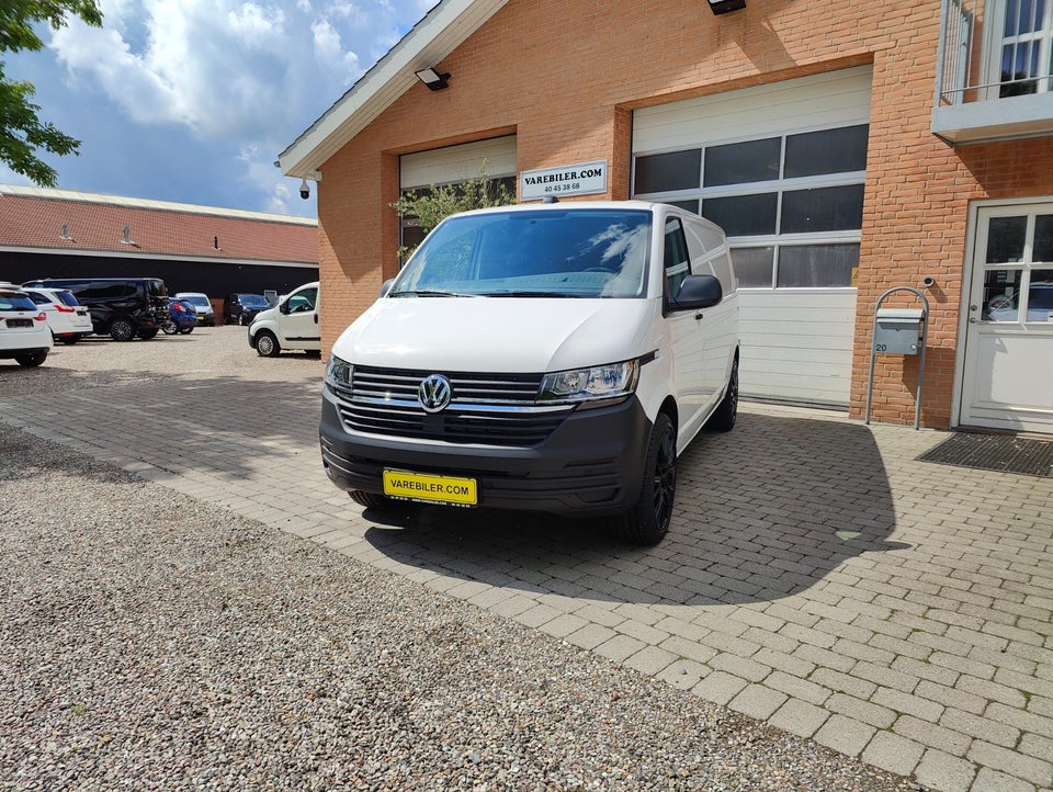 VW Transporter 2,0 TDi 150 Kassevogn DSG lang