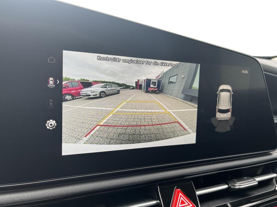 Kia Niro 64 EV Access 5d