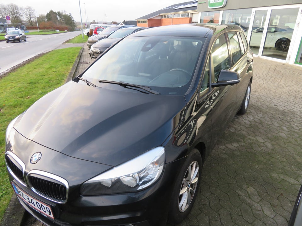 BMW 218d 2,0 Gran Tourer Advantage aut. 7prs 5d