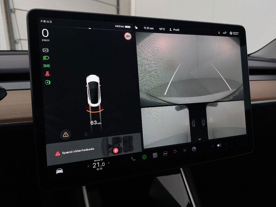 Tesla Model 3 Standard Range+ RWD 4d