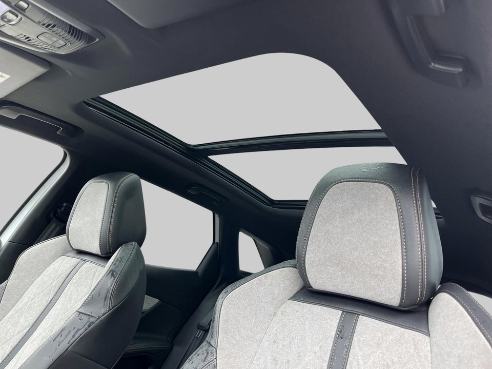 Peugeot 3008 1,6 Hybrid4 GT Premium EAT8 5d