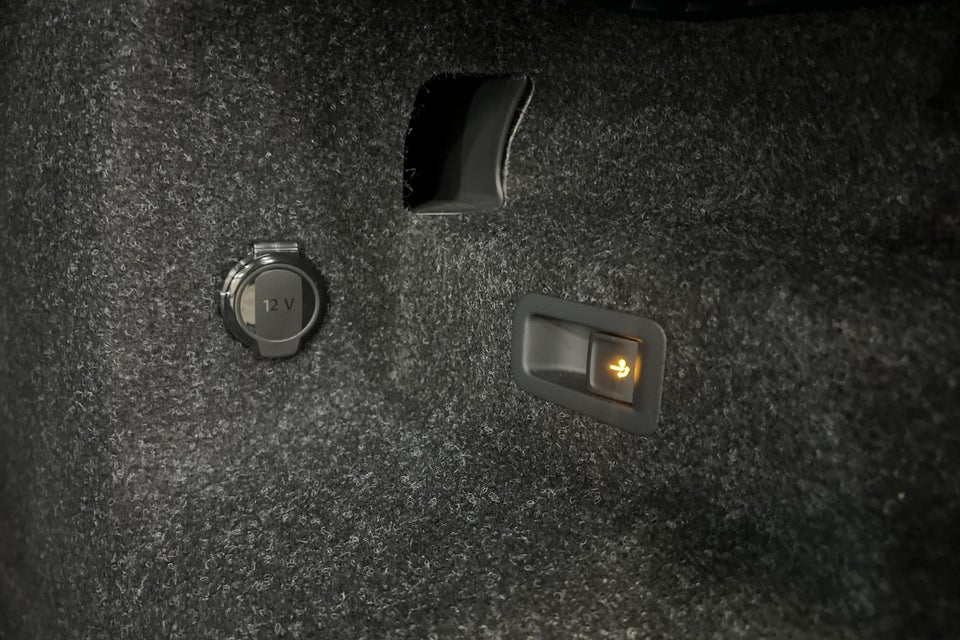 Skoda Enyaq 85x iV Laurin & Klement 5d