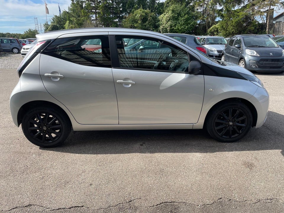 Toyota Aygo 1,0 VVT-i x 5d