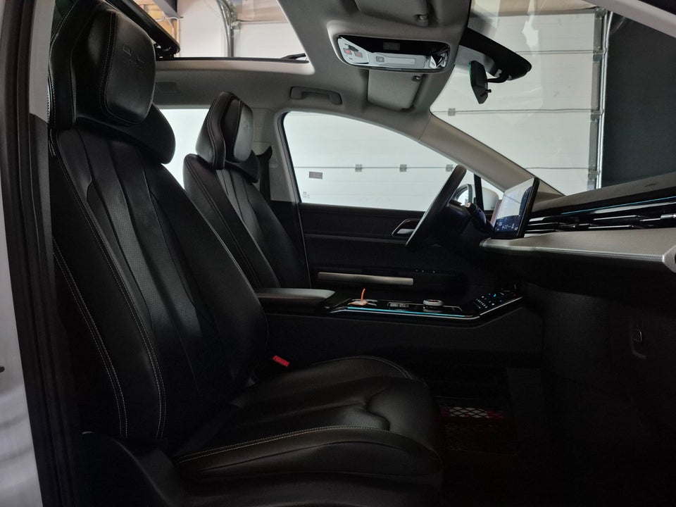 Aiways U5 Premium 5d