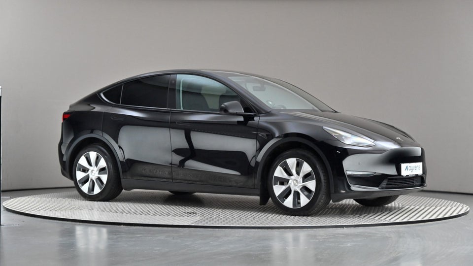 Tesla Model Y Long Range AWD 5d