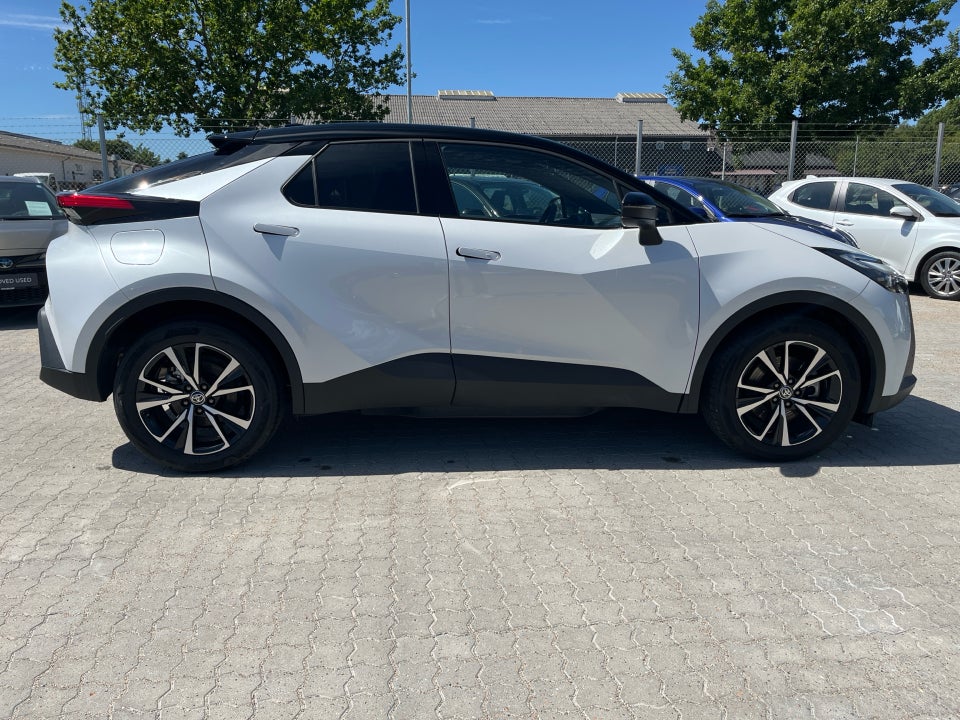 Toyota C-HR 2,0 Plug-in Hybrid Style 5d