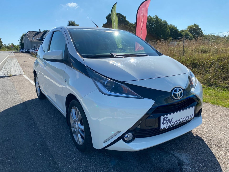 Toyota Aygo 1,0 VVT-i x-cellence 5d