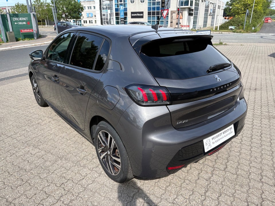 Peugeot 208 1,2 PureTech 100 Supreme+ 5d