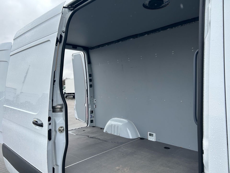 Mercedes Sprinter 317 2,0 CDi A2 Kassevogn aut. RWD
