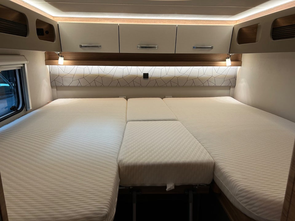 Mercedes Weinsberg 2,0 Cara Compact Suite 640 Pepper Edition aut. 2d