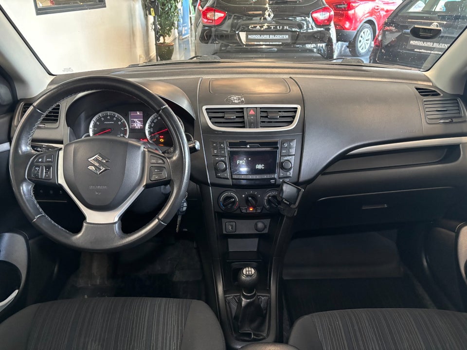 Suzuki Swift 1,2 Dualjet Fun 5d