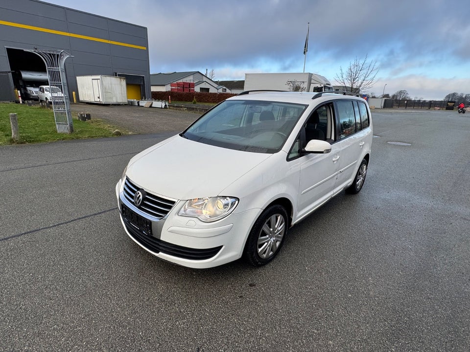 VW Touran 1,9 TDi 105 Trendline Van 5d