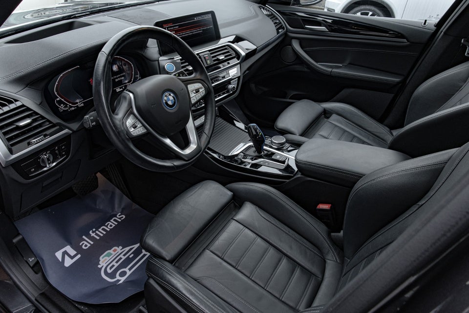 BMW iX3 Charged Impressive 5d