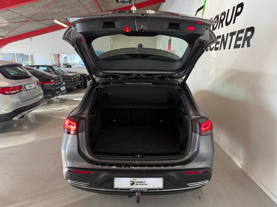 Mercedes EQA250 Progressive 5d