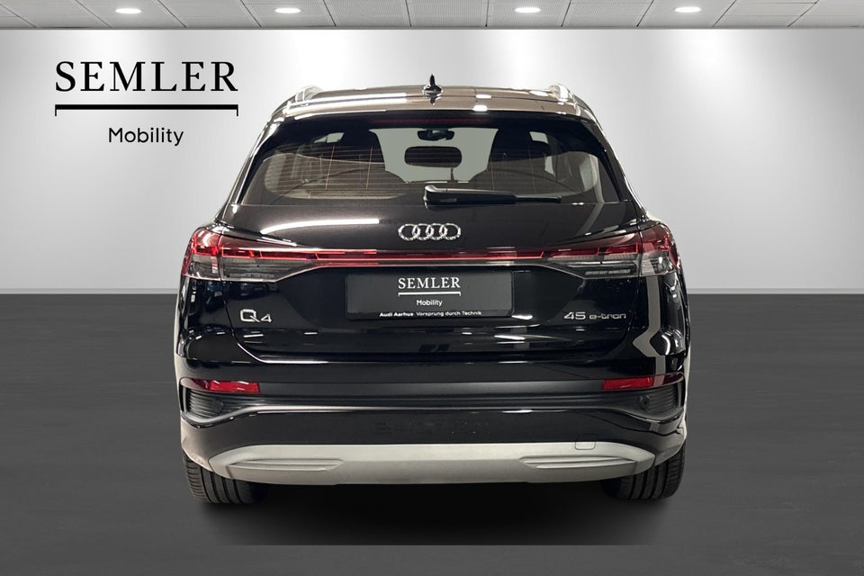 Audi Q4 e-tron 45 Progress 5d