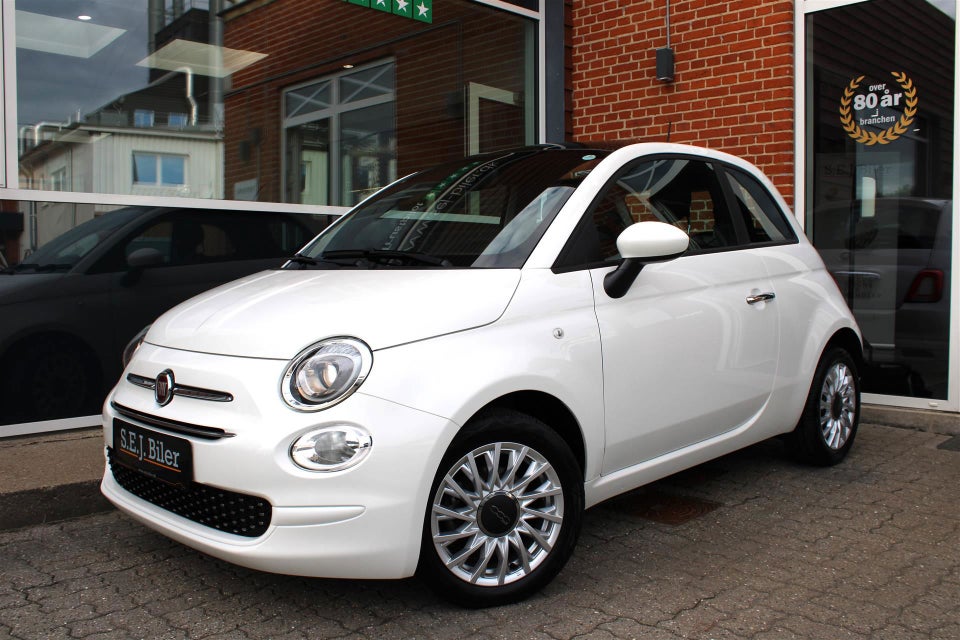 Fiat 500 1,0 Hybrid Lounge+ 3d