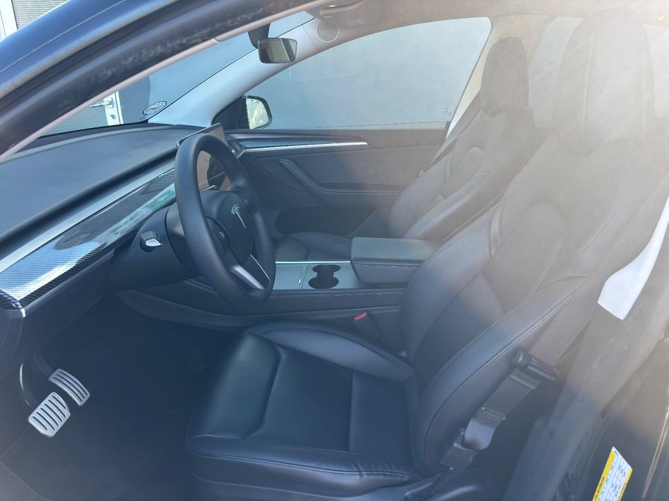 Tesla Model Y Performance AWD 5d