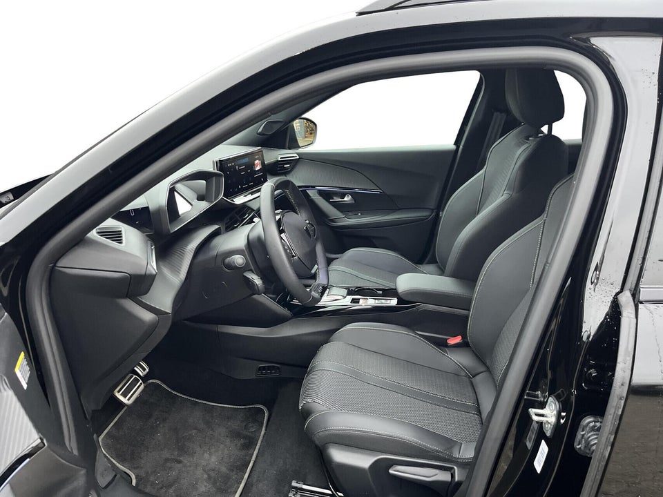 Peugeot e-2008 54 GT 5d