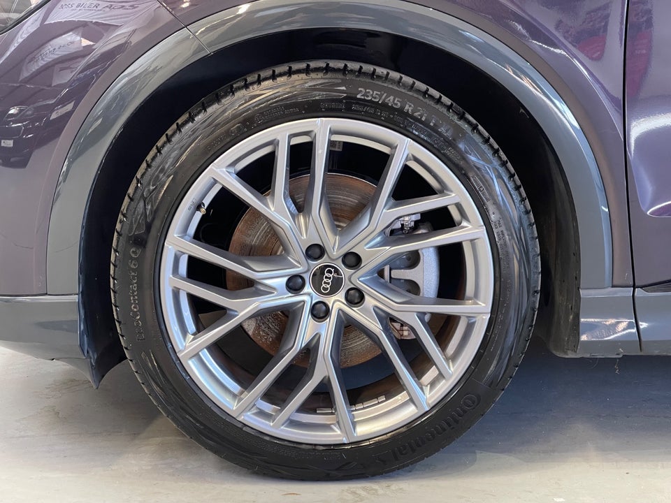 Audi Q4 e-tron 40 S-line Sportback 5d