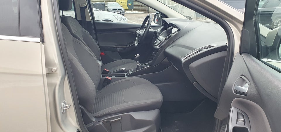 Ford Focus 1,0 SCTi 125 Titanium stc. 5d