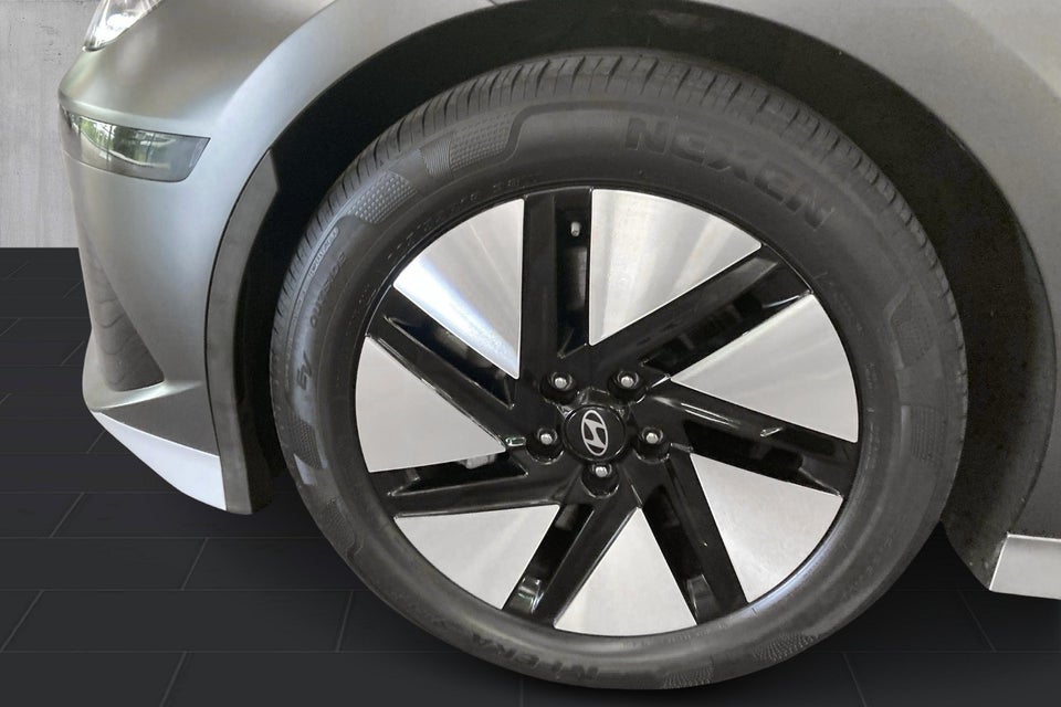 Hyundai Ioniq 6 53 Essential 4d