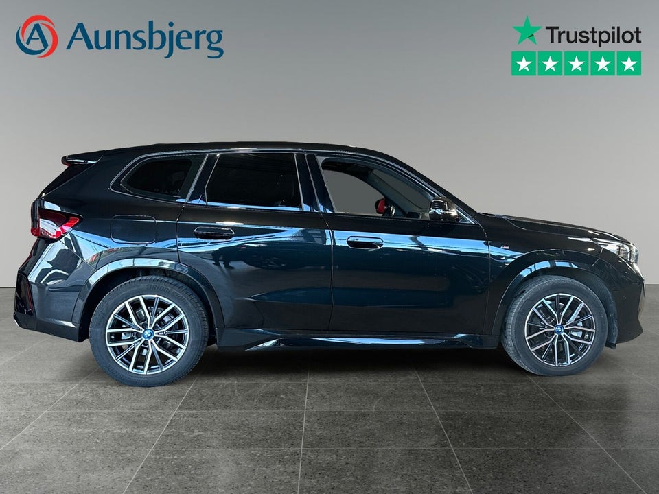 BMW iX1 xDrive30 M-Sport 5d