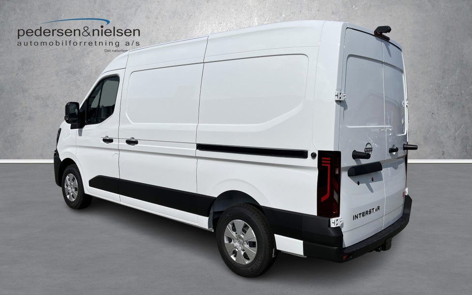 Nissan Interstar 2,0 dCi 150 L2H2 N-Connecta aut. Van