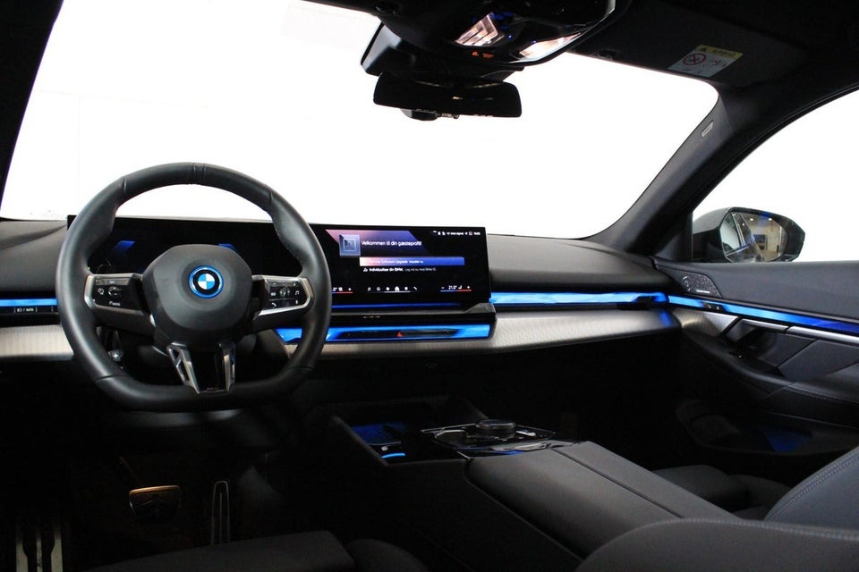 BMW i5 eDrive40 M-Sport Pro 4d