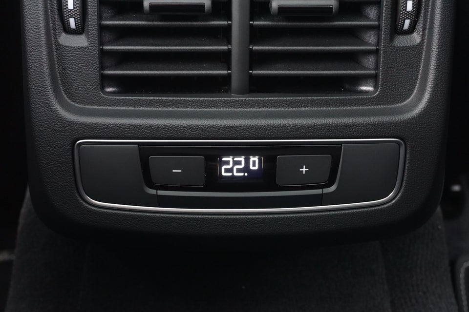 Audi e-tron GT quattro 4d