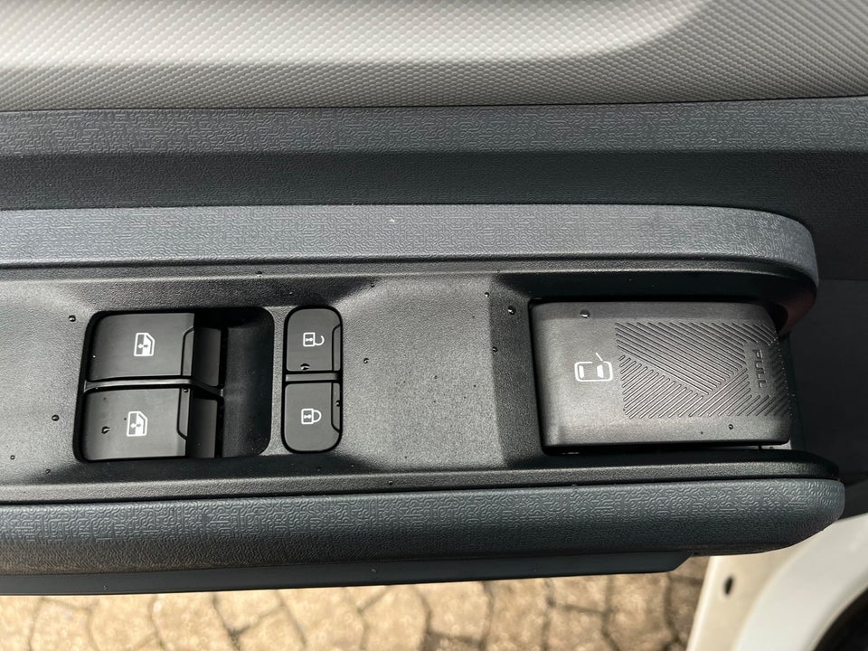 Maxus e-Deliver 5 64 L1H1