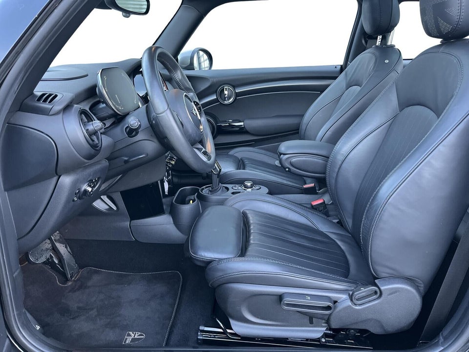 MINI Cooper SE Younique Trim 3d