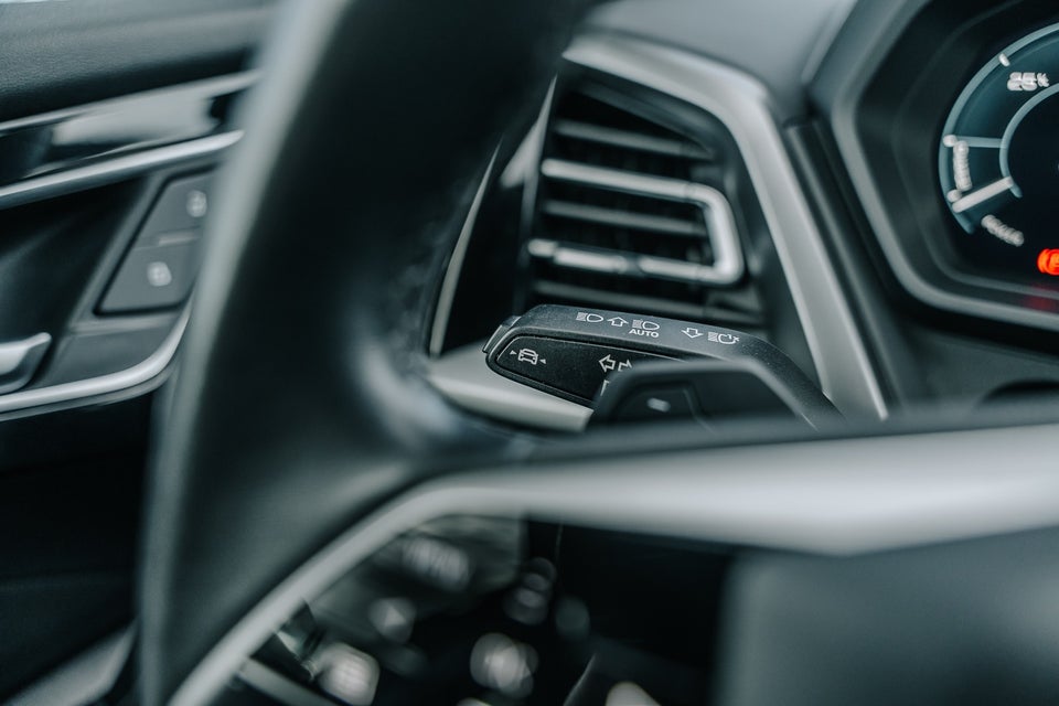 Audi Q4 e-tron 40 Advanced 5d