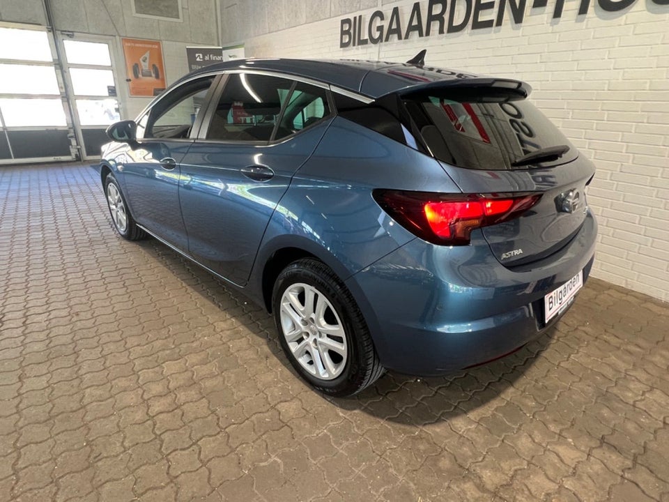 Opel Astra 1,0 T 105 Enjoy 5d