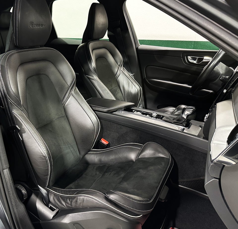 Volvo XC60 2,0 D4 190 R-Design aut. 5d