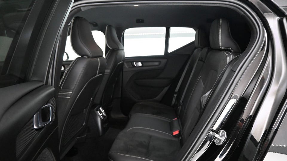 Volvo XC40 1,5 T5 ReCharge R-Design aut. 5d